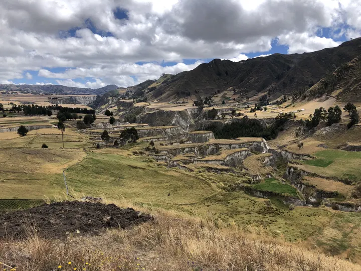 Mirador del Cañón del Toachi en ruta hacia Quilotoa